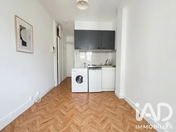 Studio à Paris (75016) photo 2