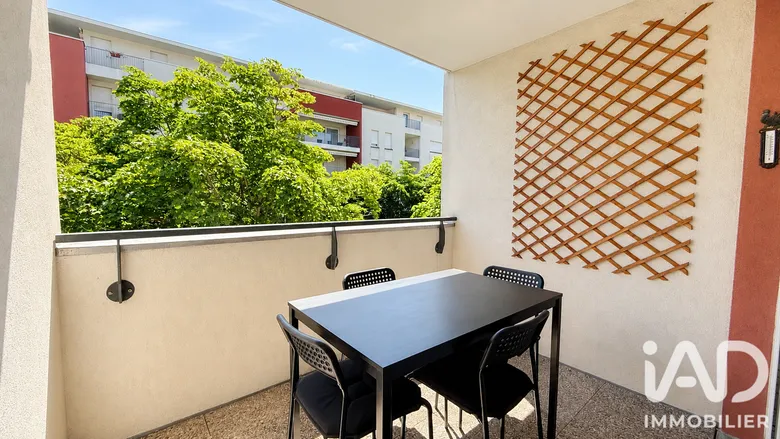 Appartement 2 pièces 48 m² · à Échirolles · 47,7 m² · 115 000 €