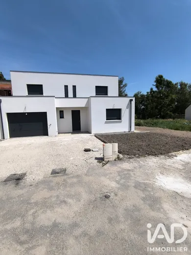 House in Semoy (45400)
