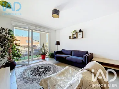 Apartment in Cessy (01170)