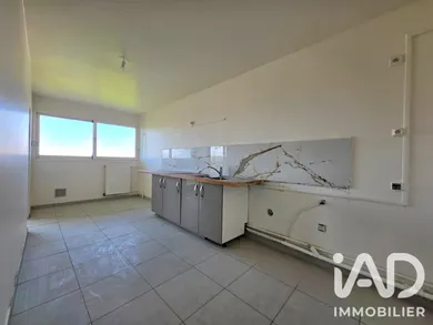 Appartement à Tremblay-en-France (93290)