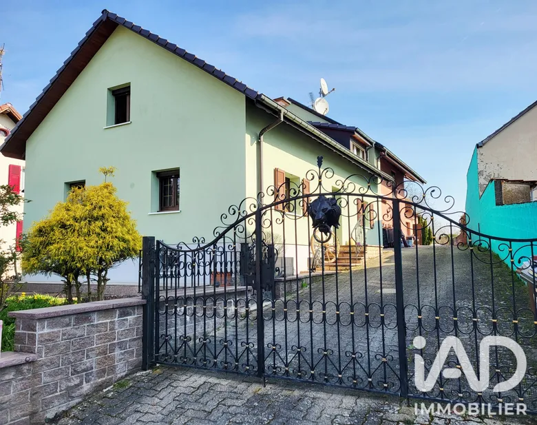 Maison 8 pièces 192 m² · à Bouxwiller · 192 m² · 395 000 €