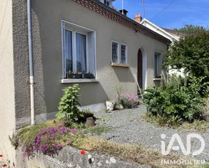 Townhouse in Thiviers (24800)