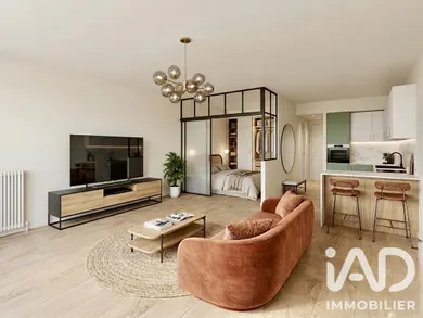Apartment in Bordeaux (33000)