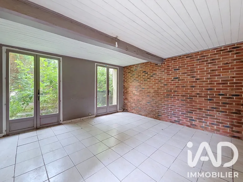 Maison 4 pièces 83 m² · à Notre-Dame-de-Bondeville · 83 m² · 87 000 €