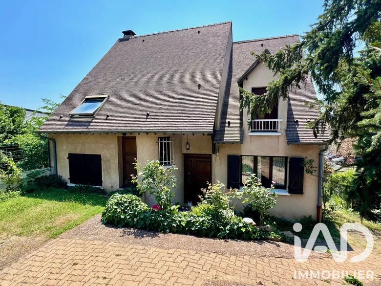 Maison 6 pièces 173 m² · à Chatou · 173 m² · 1 240 000 €