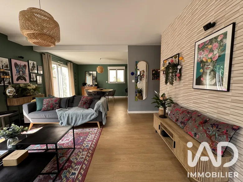 Maison 7 pièces 140 m² · à Mûrs-Erigné · 140 m² · 419 000 €