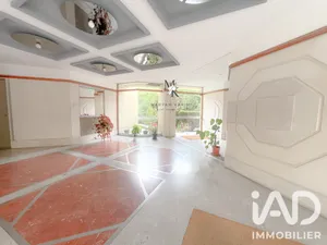 Apartment in Paris (75014)