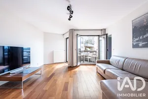 Apartment in Suresnes (92150)