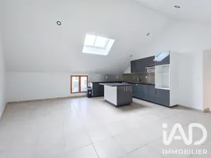 Townhouse in Guignes (77390)