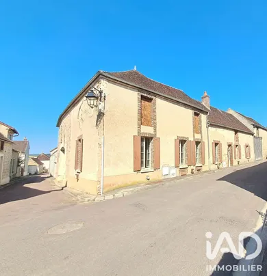 Maison de campagne à Ligny-le-Châtel (89144)