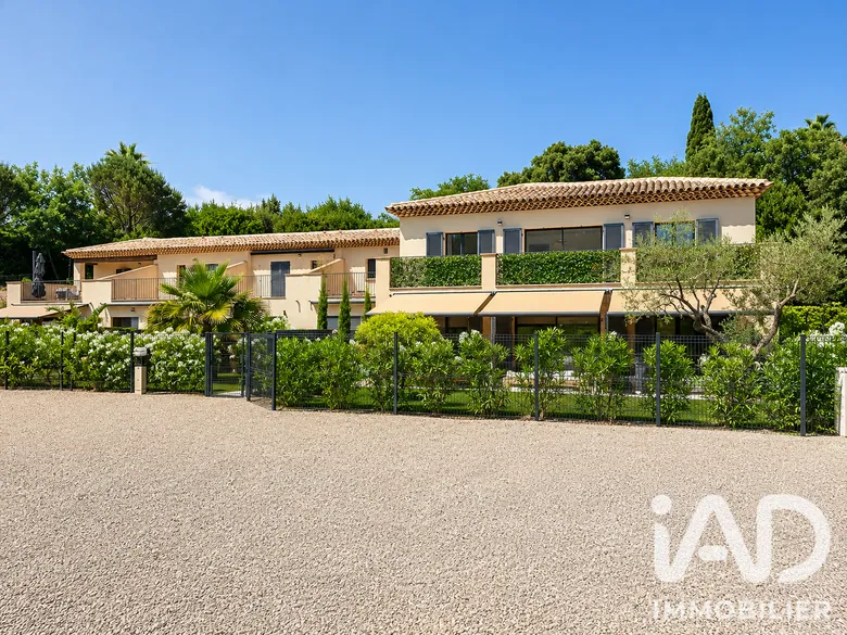 Appartement 4 pièces 108 m² · à Grimaud · 107,5 m² · 720 000 €