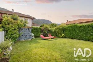 Appartement à Collonges (01550)