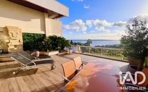 Apartment in Cannes (06400)