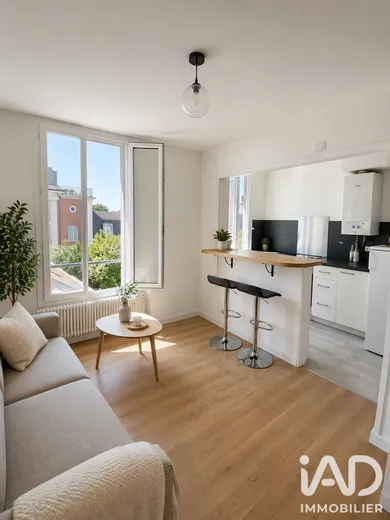 Apartment in Fontainebleau (77300)