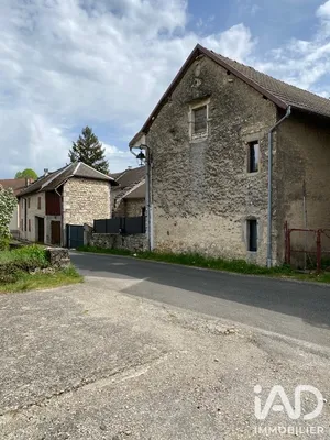 Maison de village à Contrevoz (01300)