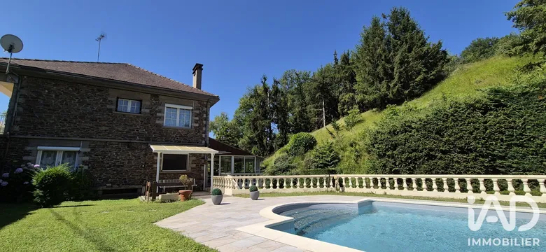 Maison 10 pièces 184 m² · à Aubin · 184 m² · 194 000 €