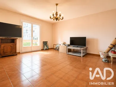 Appartement à La Farlède (83210)