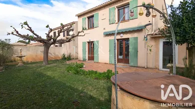 Maison à Arles (13200)