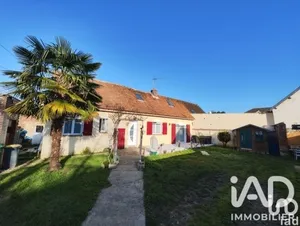 Maison à Chaumont-en-Vexin (60240)