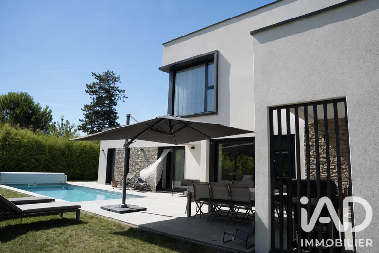 Maison 5 pièces 168 m² · à Cesson-Sévigné · 168 m² · 774 900 €