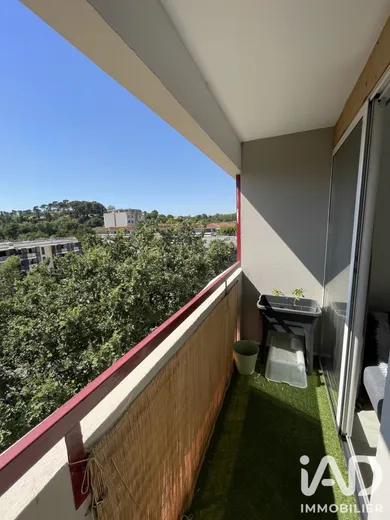 Studio à Aix-en-Provence (13090)