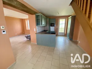 Maison de village à Amilly (45200)