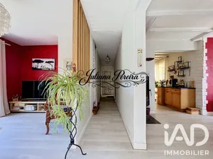 House in Guerville (78930)