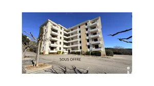 Appartement à Gréoux-les-Bains (04800)