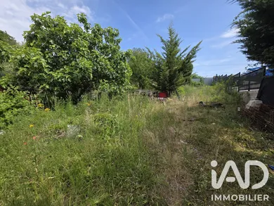 Terrain à bâtir à Pierrelaye (95480)
