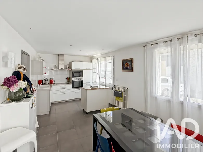 Maison 6 pièces 141 m² · à Port-Louis · 141 m² · 375 000 €