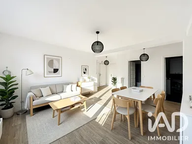 Apartment in Mantes-la-Ville (78711)