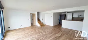 Duplex in Bordeaux (33800)