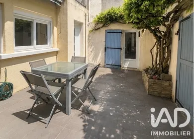 Maison à Chanteloup-les-Vignes (78570)