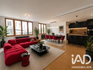 Apartment in Vichy (03200)