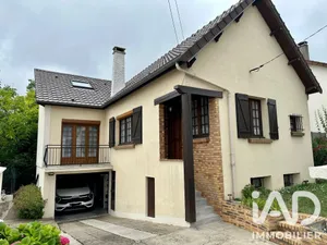 Maison traditionnelle à Argenteuil (95100)