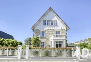 Maison à Enghien-les-Bains (95880)
