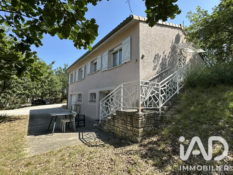 Maison 6 pièces 132 m² · à Salavas · 132 m² · 285 000 €