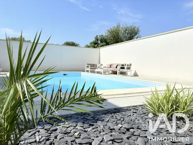 Maison à Carbon-Blanc (33560)