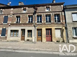 Townhouse in Vouziers (08400)