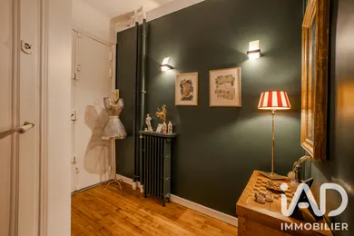 Apartment in Paris (75007)