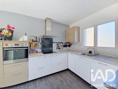 Townhouse in Cussac-Fort-Médoc (33460)