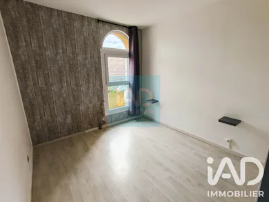 Appartement à Paron (89100)