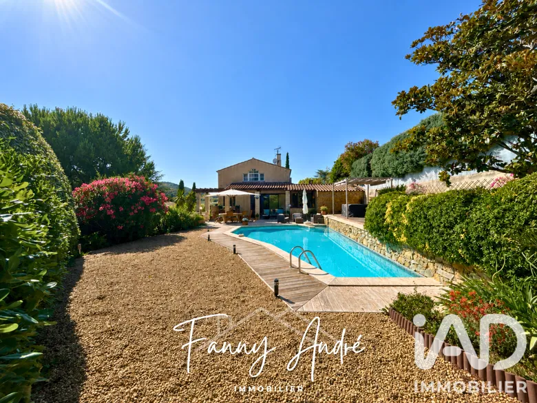 Maison 7 pièces 165 m² · à Le Castellet · 165 m² · 895 000 €