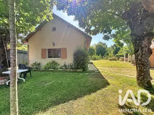 Pavillon à Mailly-la-Ville (89270)