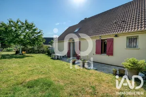 Maison traditionnelle à Nanteuil-lès-Meaux (77100)