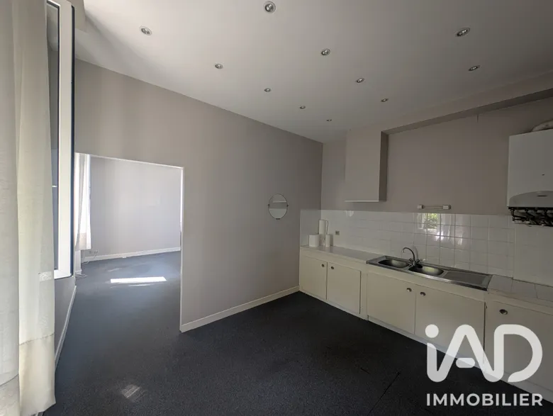 Appartement 4 pièces 71 m² · à Oyonnax · 71 m² · 95 000 €
