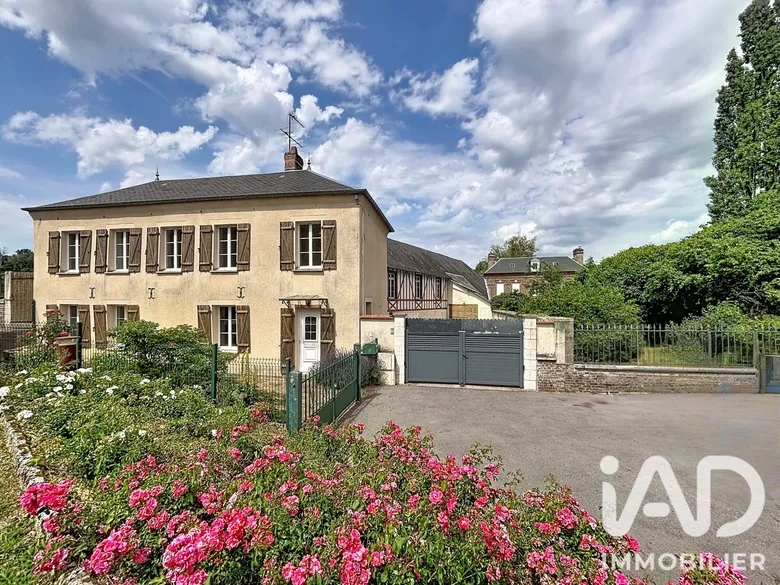 Maison 4 pièces 99 m² · à Treis-Sants-en-Ouche · 99 m² · 159 000 €