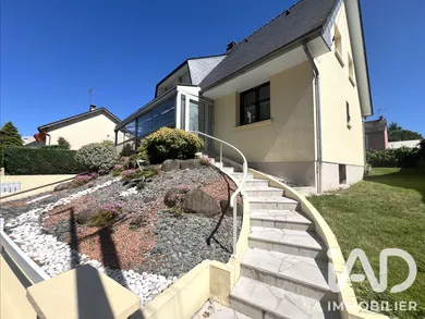 Pavillon à Mayenne (53100)