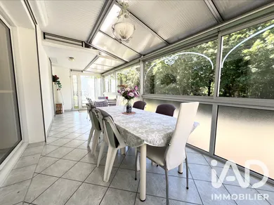 Pavillon à Mayenne (53100)